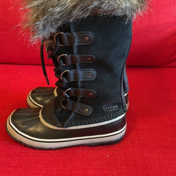 Sore Joan of Arc - Black! - Picture 2 of 10